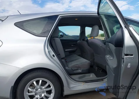 2013 Toyota Prius V Three from USA, damaged, VIN JTDZN3EU7D3217524